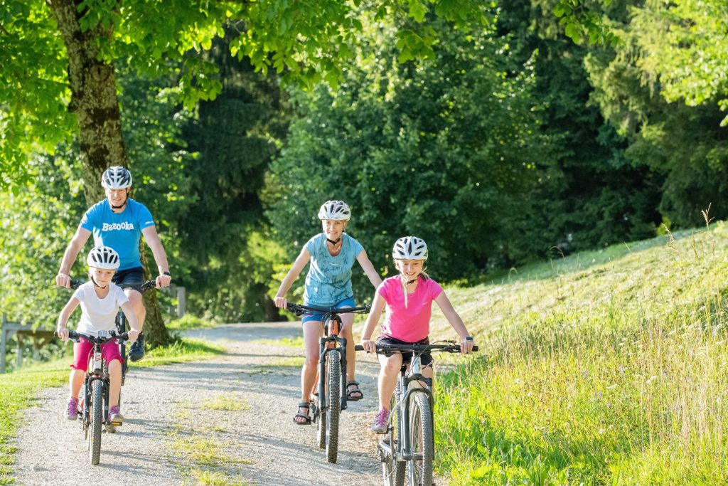 The farm is an ideal starting point for hiking, cycling, and exploring Pohorje.
