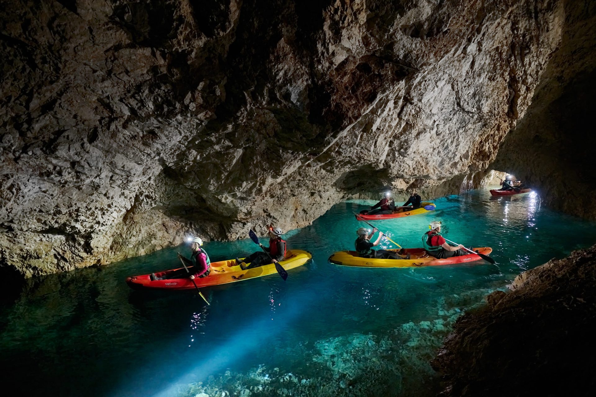 An adventurous kayaking experience deep beneath Peca.