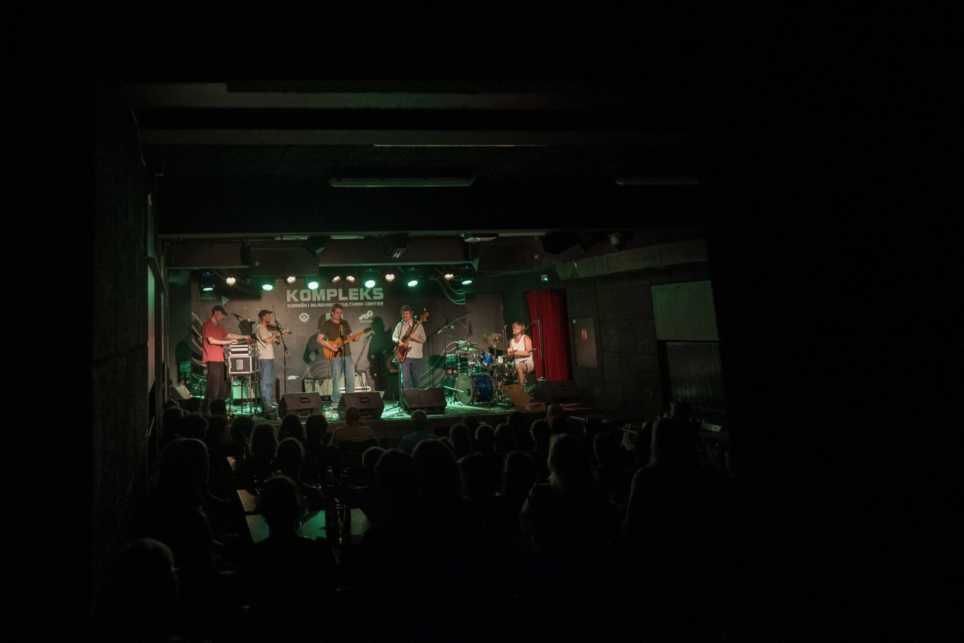 Live music and authentic club atmosphere.